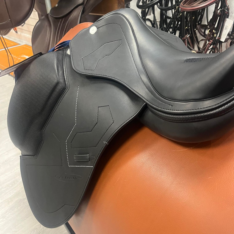 Prestige X-Breath Double Flap Dressage Saddle - Black - 17 - 34-1